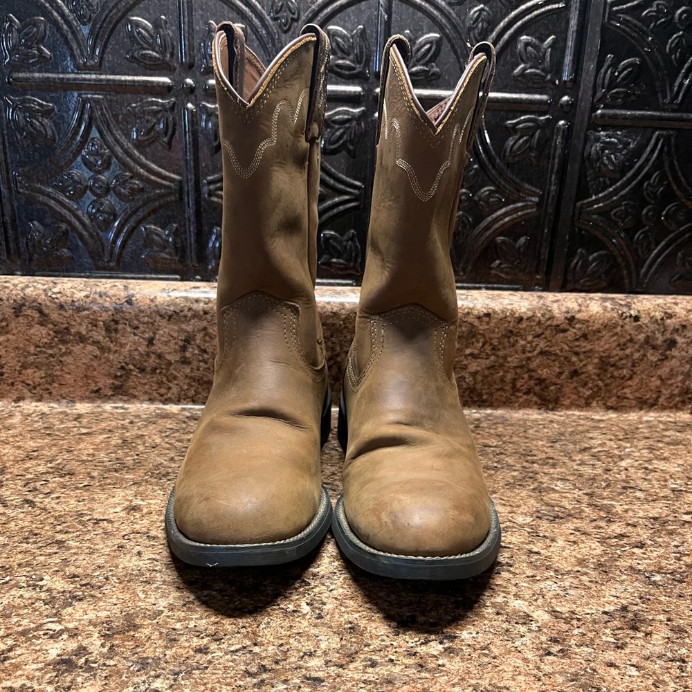 Justin Boots Size 7.5 Mens 9 Womens